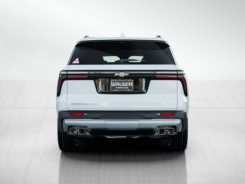 New 2026 Chevrolet Traverse LT w/ Driver Confidence Package AWD/4WD image 5
