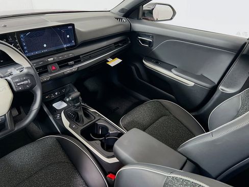 New 2025 Kia K4 GT-Line FWD image 22