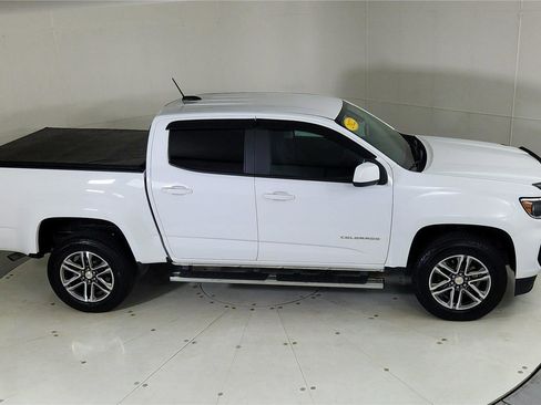 Used 2022 Chevrolet Colorado LT w/ LT Convenience Package image 24