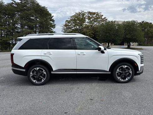 New 2026 Hyundai Palisade Limited image 8