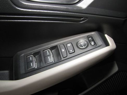 Certified 2023 Honda Accord LX image 11