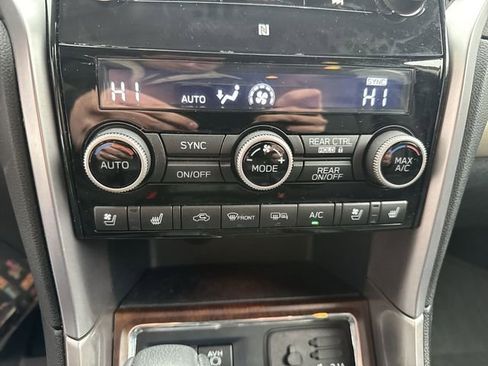 Used 2022 Subaru Ascent Touring image 19