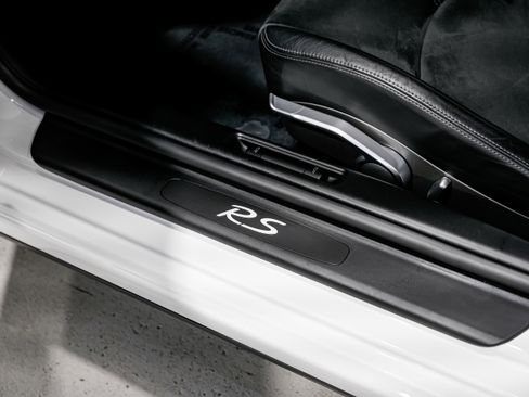 Used 2008 Porsche 911 GT3 RS image 23