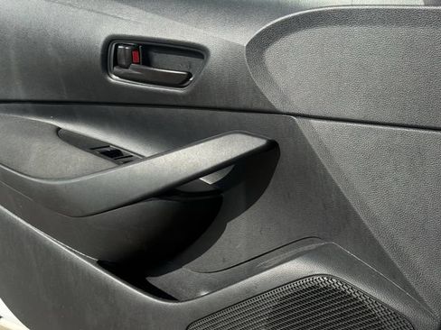 Used 2025 Toyota Corolla LE FWD image 23