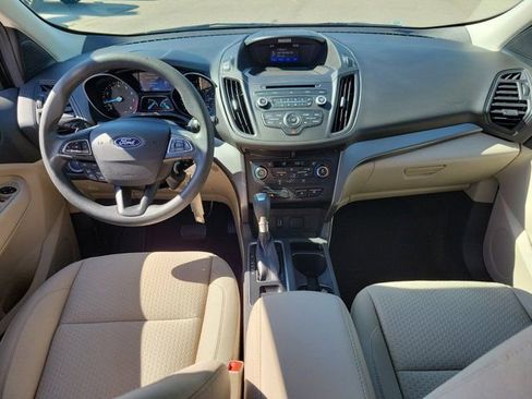 Certified 2017 Ford Escape SE FWD image 18