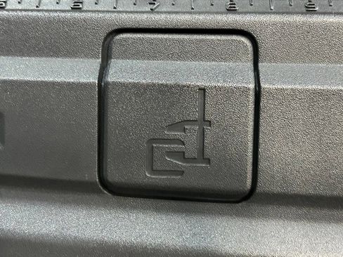Used 2025 Ford Ranger Raptor AWD/4WD image 40