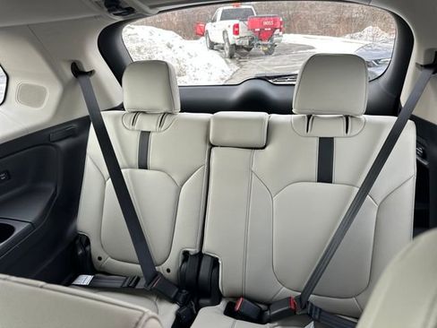 New 2026 Honda Pilot Touring image 18