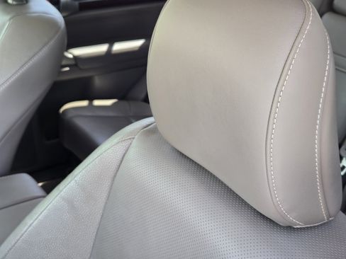 Used 2015 Lexus GX 460 w/ Premium Package AWD/4WD image 33