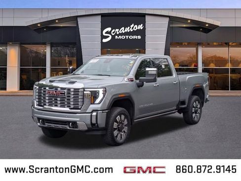 Used 2024 GMC Sierra 2500 Denali w/ Denali Reserve Package AWD/4WD image 1