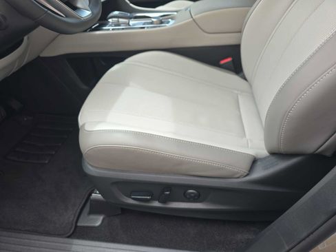 Certified 2026 INFINITI QX60 Luxe w/ Cargo Package FWD image 15