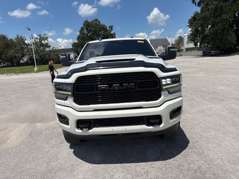 Used 2023 RAM 2500 Limited AWD/4WD image 6