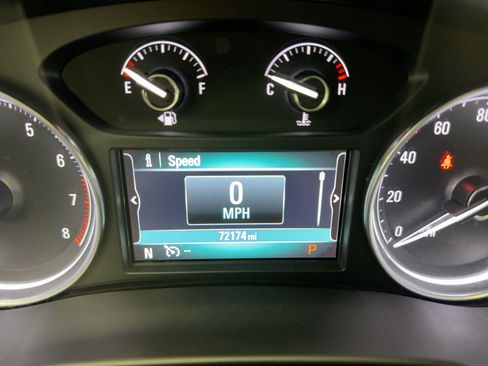 Used 2018 Buick Enclave Essence image 20