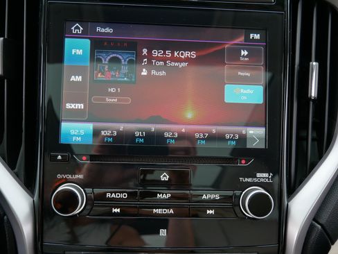 Used 2022 Subaru Ascent Limited w/ Technology Package AWD/4WD image 22