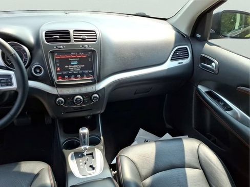 Used 2018 Dodge Journey GT w/ Driver Convenience Group AWD/4WD image 14