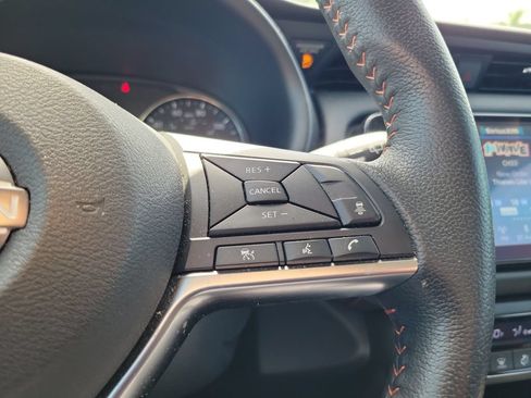 Used 2023 Nissan Kicks SR FWD image 21