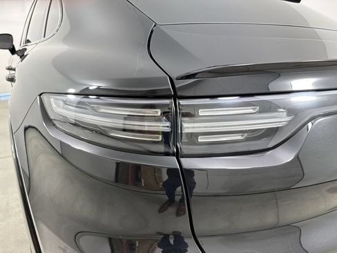 Certified 2023 Porsche Cayenne GTS AWD/4WD image 17
