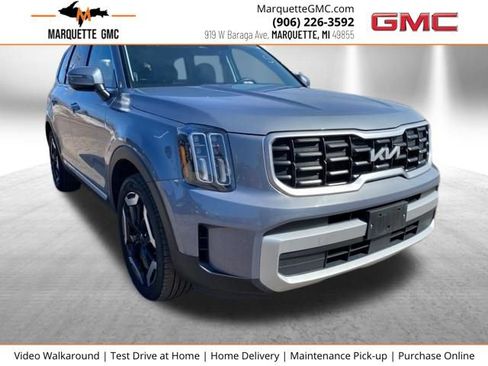 Used 2025 Kia Telluride S image 1