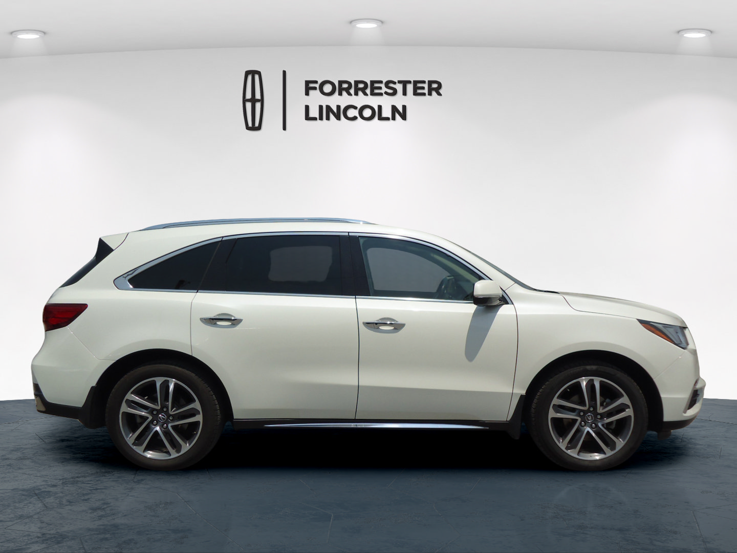 Used 2017 Acura MDX w/ Advance Package AWD/4WD image 2