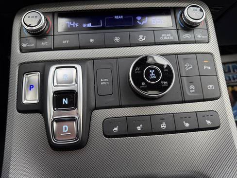 Used 2023 Hyundai Palisade SEL image 19