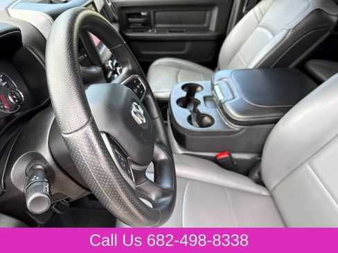 Used 2024 RAM 2500 Tradesman w/ Chrome Appearance Group AWD/4WD image 18