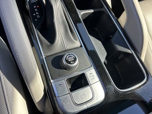 Used 2022 Kia Telluride EX w/ EX Premium Package image 22