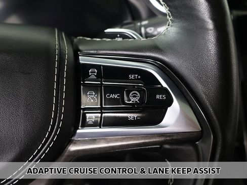 Used 2024 Jeep Grand Cherokee L Overland w/ Advanced Protech Group III AWD/4WD image 6