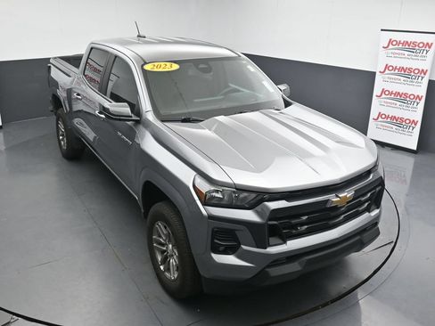 Used 2023 Chevrolet Colorado LT w/ LT Convenience Package II AWD/4WD image 24