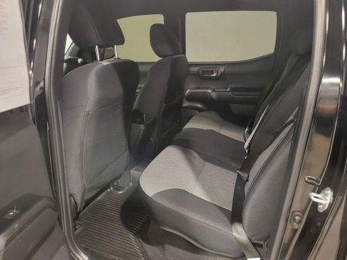 Used 2023 Toyota Tacoma TRD Off-Road image 23