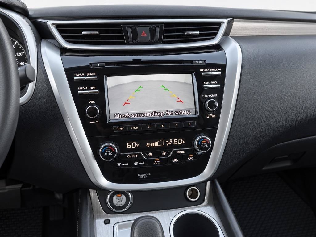 Used 2015 Nissan Murano S AWD/4WD image 13