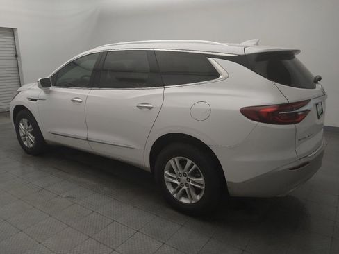 Used 2020 Buick Enclave Essence FWD image 3