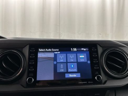 Used 2023 Toyota Tacoma TRD Sport AWD/4WD image 15