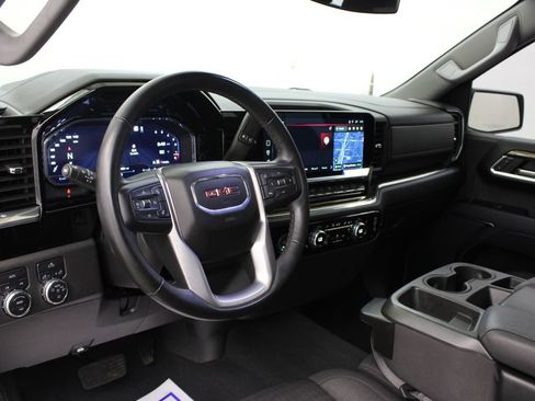 Used 2023 GMC Sierra 1500 Elevation image 16