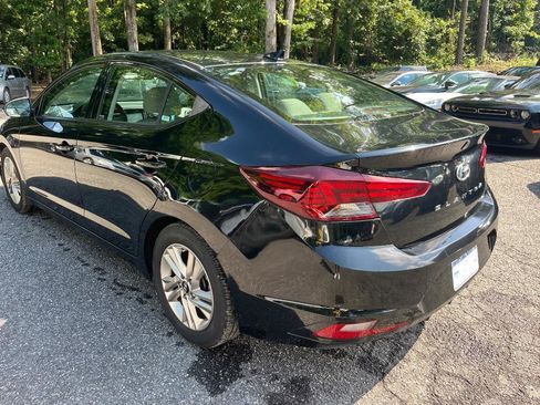 Used 2019 Hyundai Elantra SEL FWD image 9