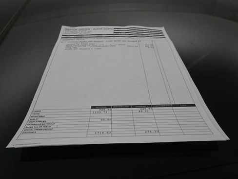 Used 2021 Toyota Camry XSE FWD image 5