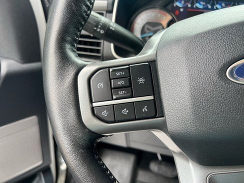 Used 2022 Ford F150 XLT w/ Equipment Group 302A High AWD/4WD image 17