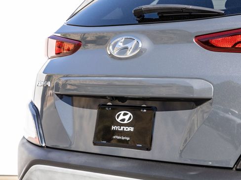 Used 2023 Hyundai Kona SEL FWD image 11