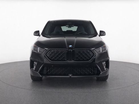 Certified 2025 BMW X2 xDrive28i w/ Premium Package AWD/4WD image 8
