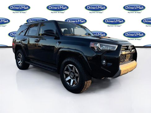Used 2022 Toyota 4Runner TRD Off-Road image 1