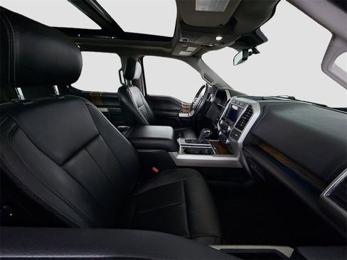 Used 2020 Ford F150 Lariat w/ Equipment Group 502A Luxury image 22