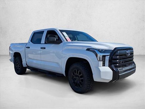 New 2026 Toyota Tundra SR image 6
