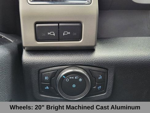 Used 2022 Ford F350 Lariat w/ Lariat Ultimate Package AWD/4WD image 31
