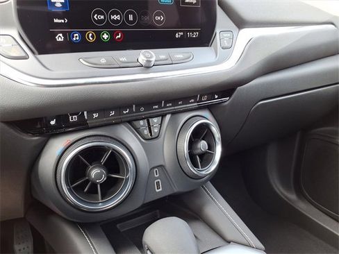 Used 2023 Chevrolet Blazer LT w/ Convenience Package image 6