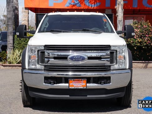 Used 2018 Ford F550 4x4 Crew Cab Super Duty image 3