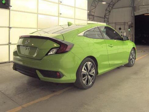 Used 2017 Honda Civic EX-T image 5