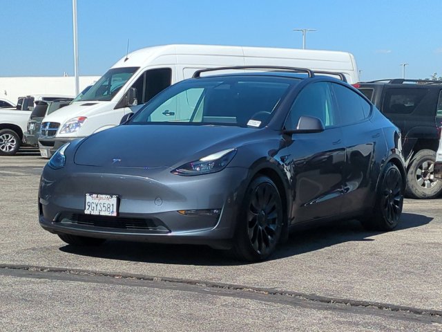 Used 2023 Tesla Model Y Performance AWD/4WD image 4