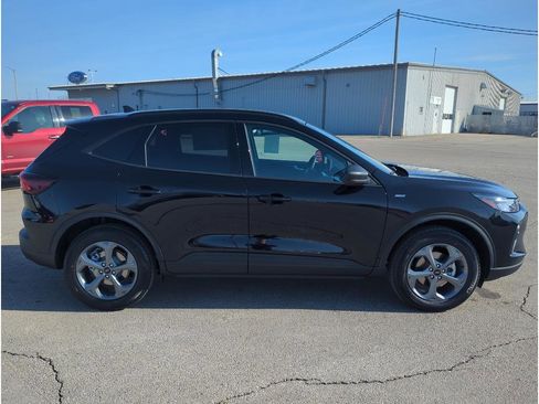New 2025 Ford Escape ST-Line w/ Tech Pack #1 image 9
