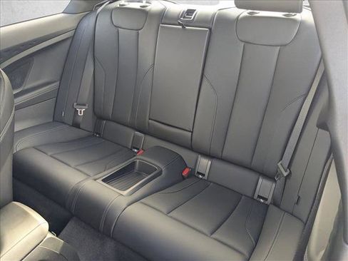 Used 2025 BMW 230i 230i w/ Convenience Package image 19