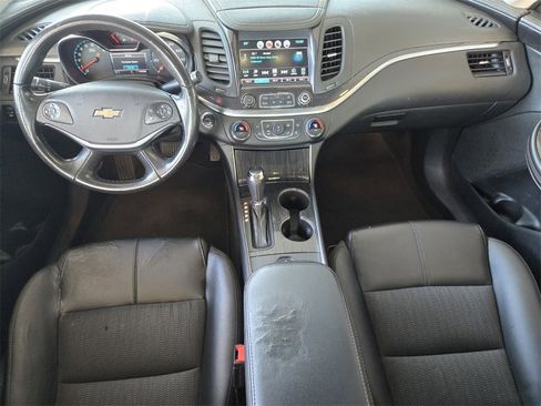 Used 2018 Chevrolet Impala LT image 13