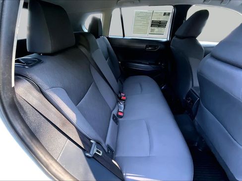 Certified 2023 Toyota Corolla Cross LE w/ Moonroof Package AWD/4WD image 21