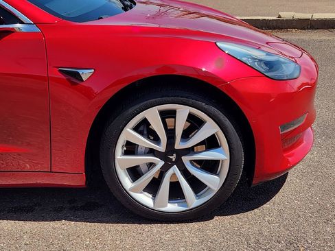 Used 2018 Tesla Model 3 Long Range image 29